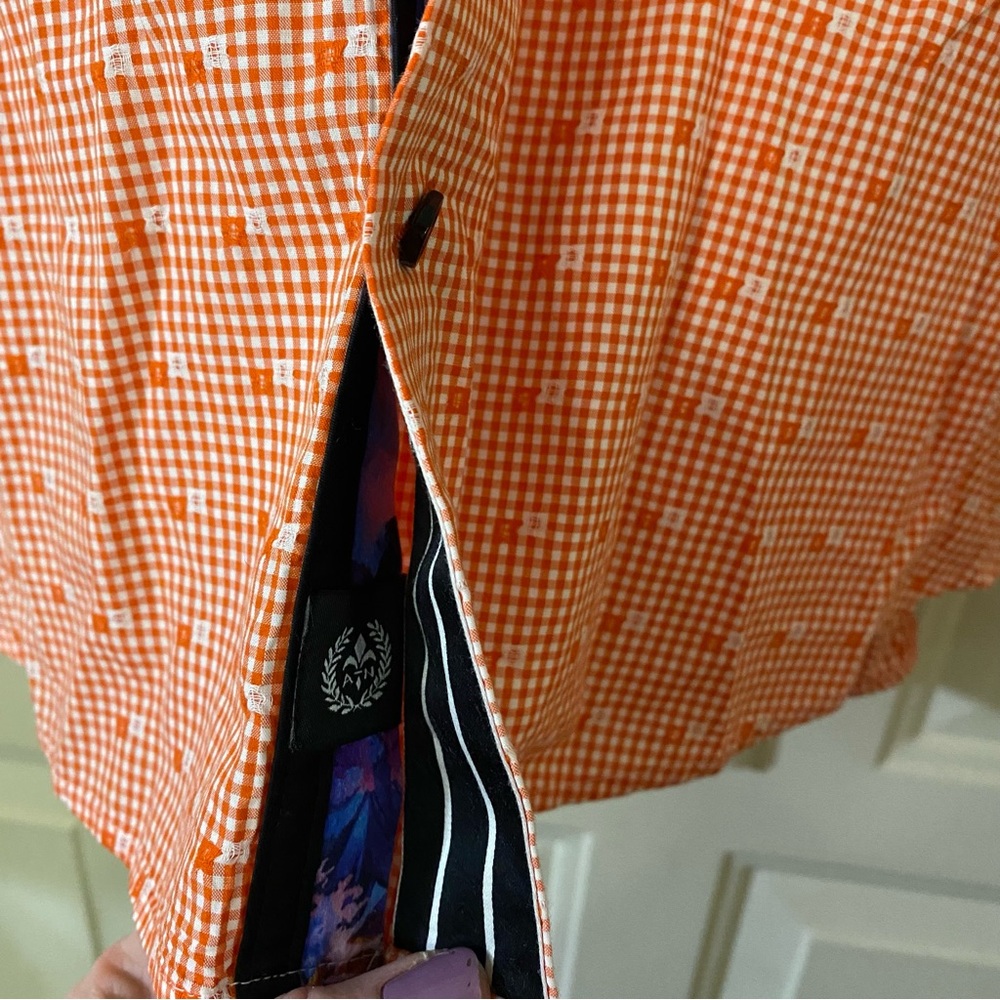 NEW Au Noir Black Label Men's Button Down Shirt Size 3
Medium Orange Plaid - Picture 6 of 12